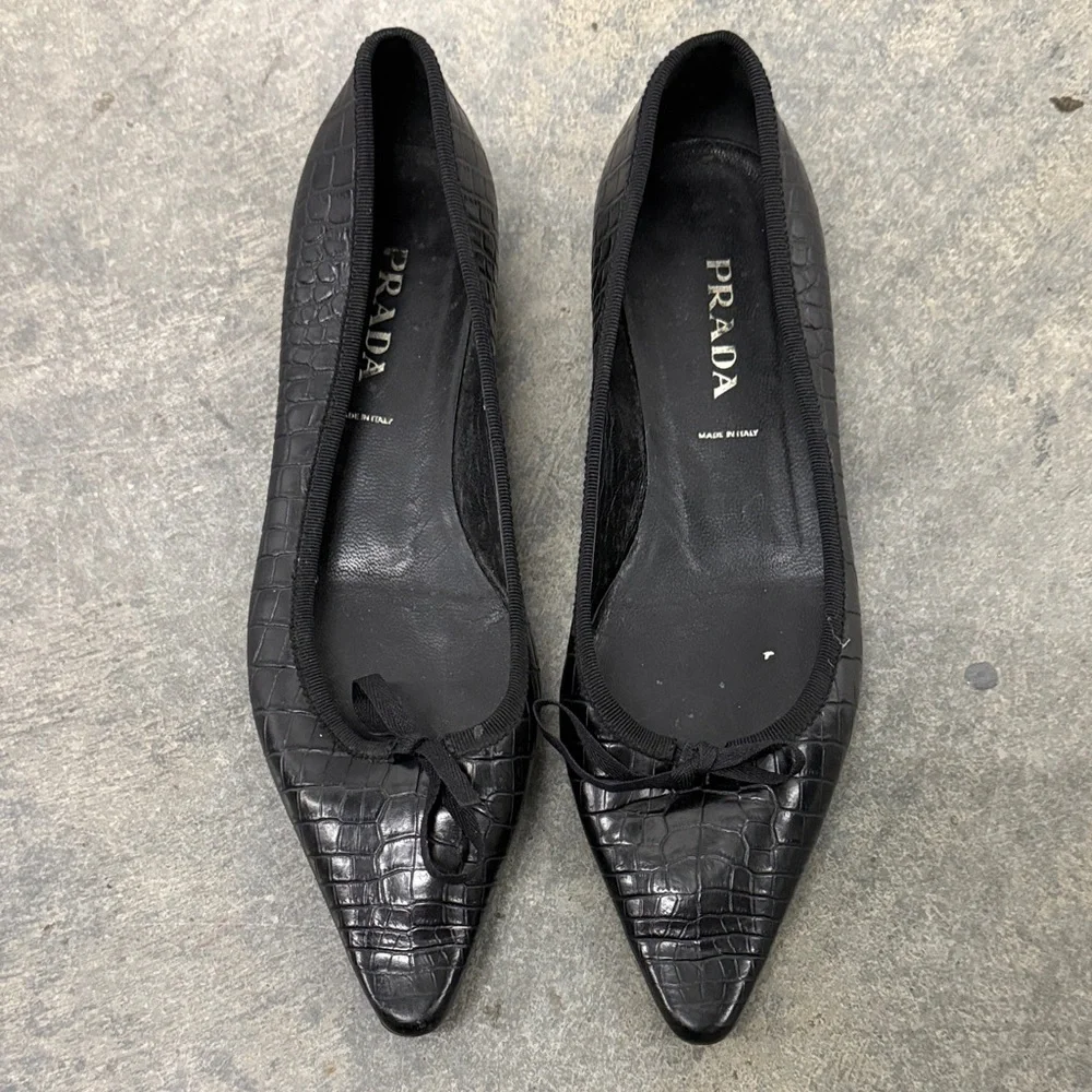 Prada Black Croc-Patterned Flats - Picture 1 of 4